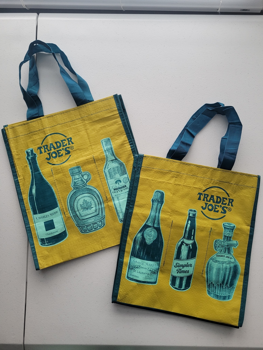 Trader Joe's Reusable Beverage Tote Bag - Yellow with Teal Bottle Print